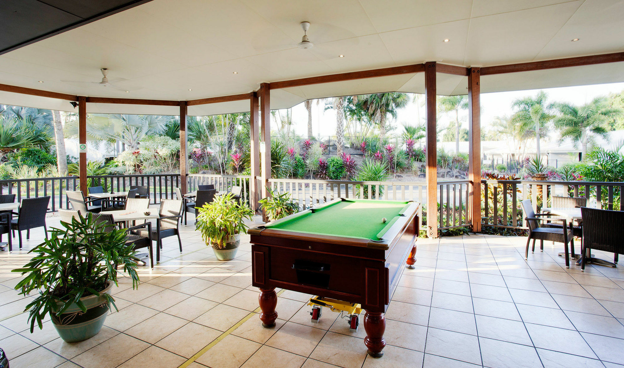 Resort Mission